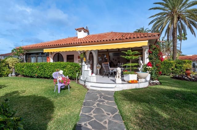 1 bedroom Bungalow for sale in Playa del Inglés, San Bartolomé de Tirajana with pool - € 460,000 (Ref: 9591318)