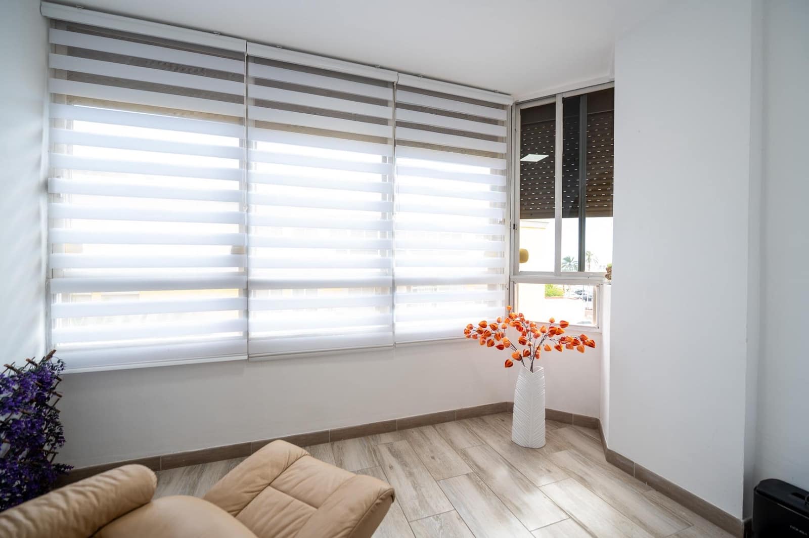 2 bedroom Flat for sale in San Bartolome de Tirajana - € 265,000 (Ref: 9656112)