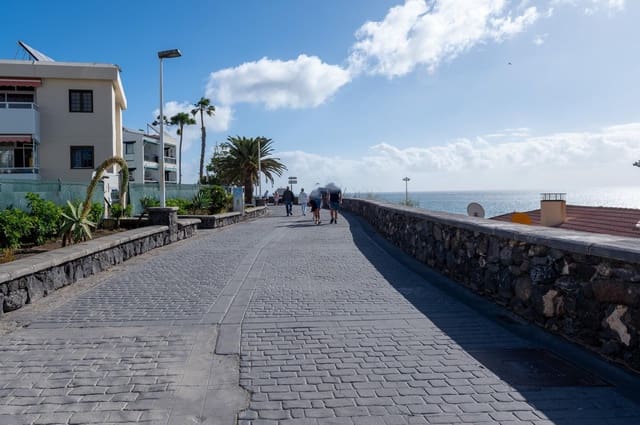 1 quarto Apartamento de Praia para venda em Playa del Inglés, San Bartolomé de Tirajana com piscina - 279 000 € (Ref: 9656114)