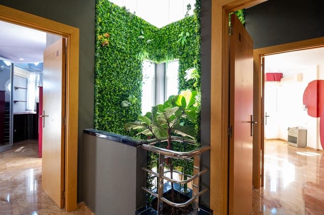 5 soverom Villa til salgs i San Bartolomé de Tirajana med svømmebasseng - € 1 150 000 (Ref: 9659456)