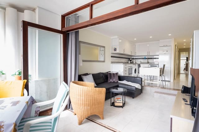 1 makuuhuone Huoneisto myytävänä paikassa Playa del Inglés, San Bartolomé de Tirajana mukana uima-altaan - 220 000 € (Ref: 9711990)