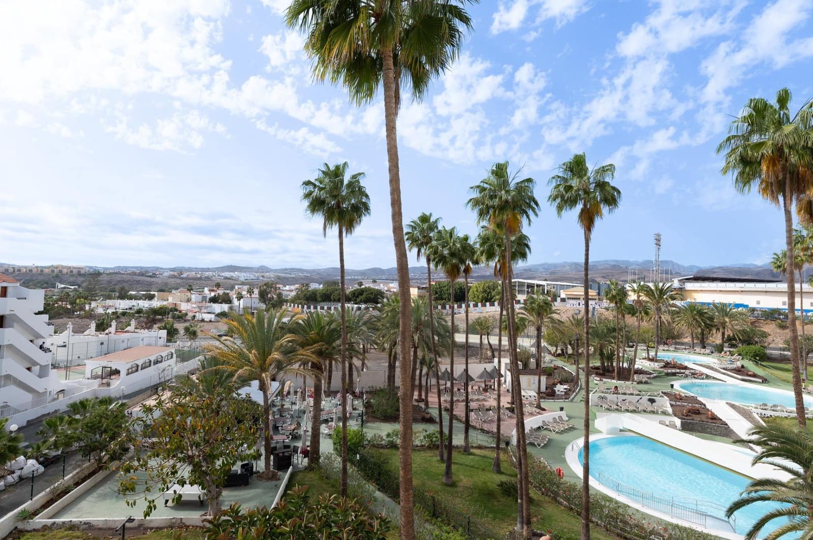 1 bedroom Apartment for sale in Playa del Ingles with pool - € 220,000 (Ref: 9711990)