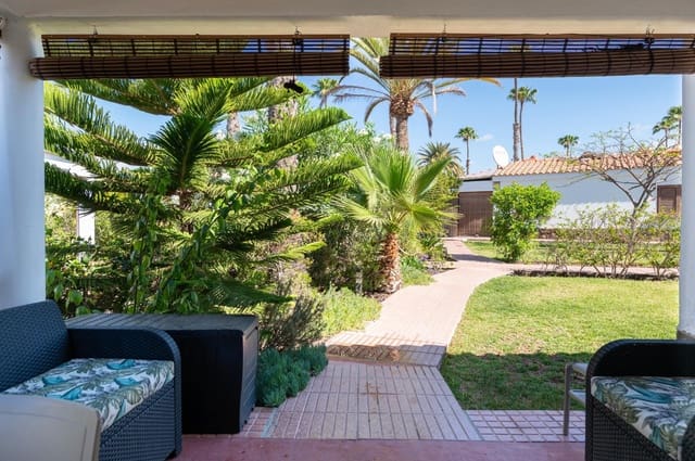 2 slaapkamer Bungalow te koop in Maspalomas, San Bartolomé de Tirajana met zwembad - € 375.000 (Ref: 9815863)