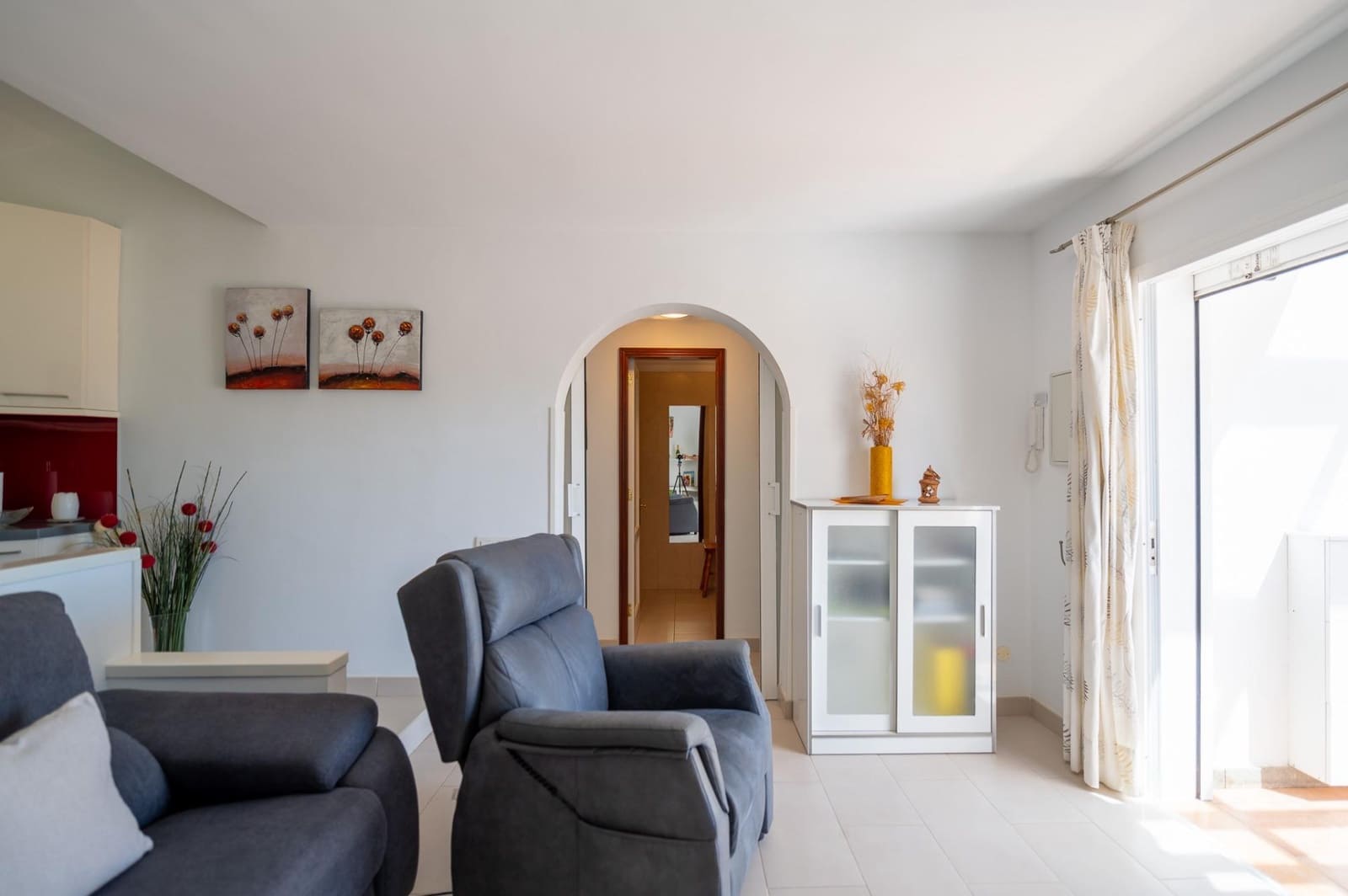 2 bedroom Bungalow for sale in Maspalomas with pool - € 425,000 (Ref: 9936410)