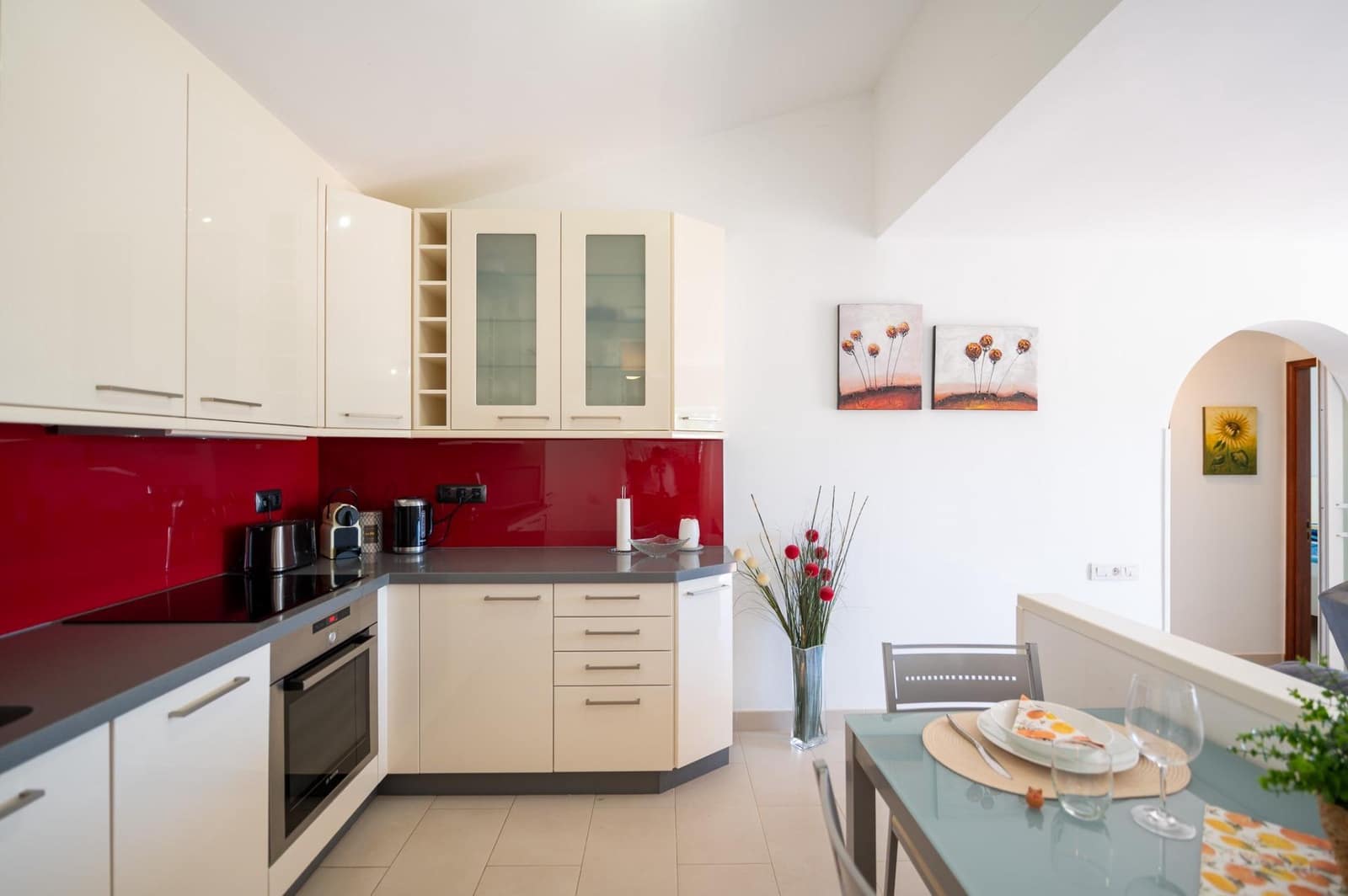 2 bedroom Bungalow for sale in Maspalomas with pool - € 425,000 (Ref: 9936410)