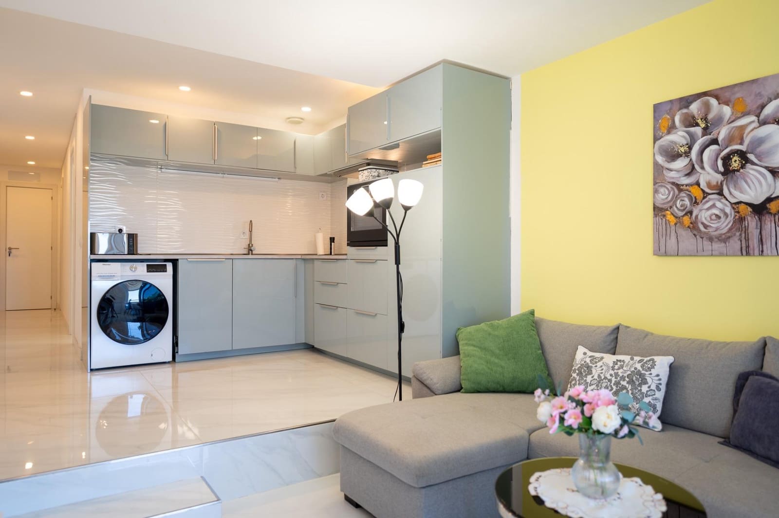 1 bedroom Apartment for sale in Playa del Ingles with pool - € 265,000 (Ref: 9939997)