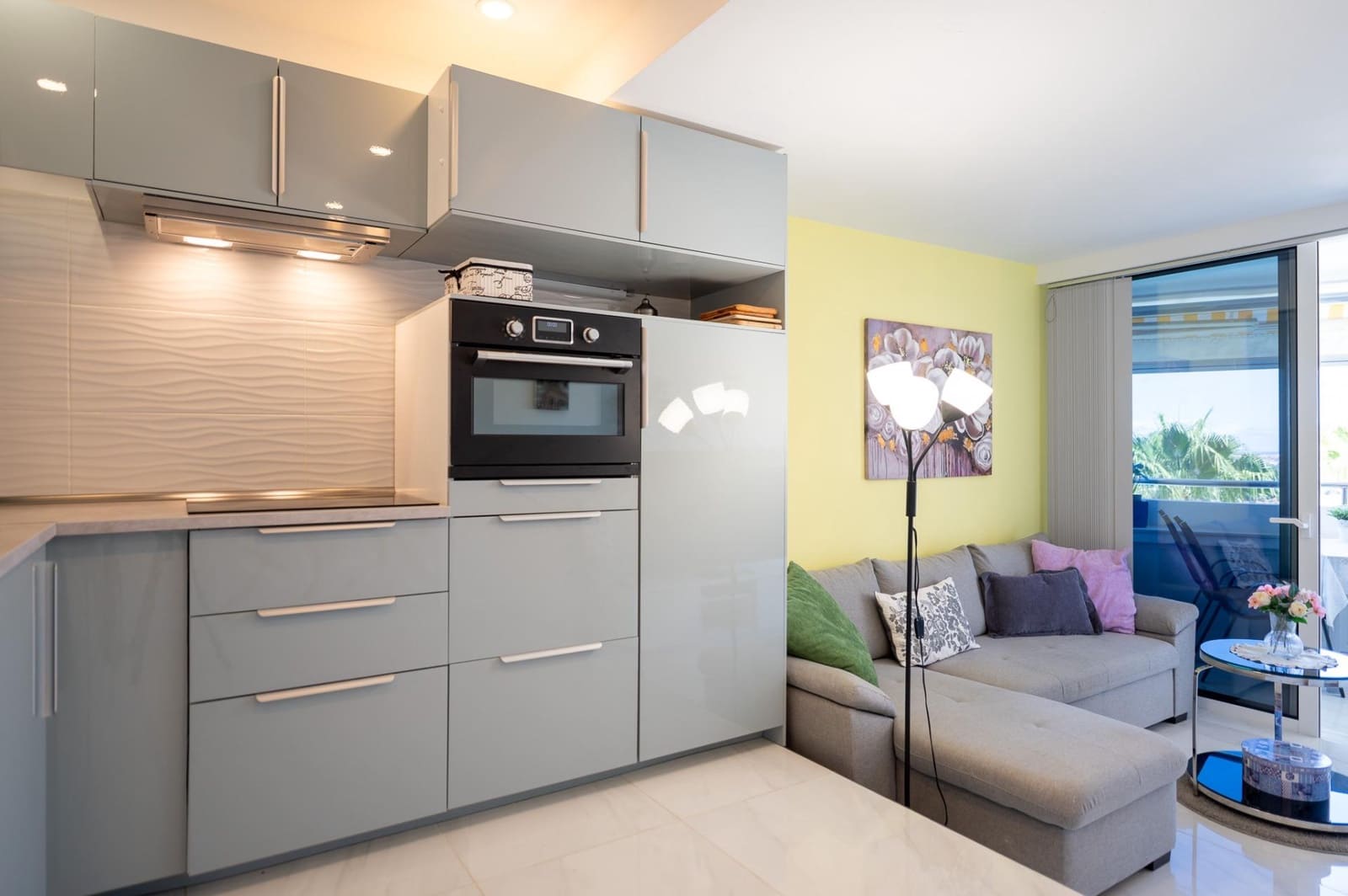 1 bedroom Apartment for sale in Playa del Ingles with pool - € 265,000 (Ref: 9939997)