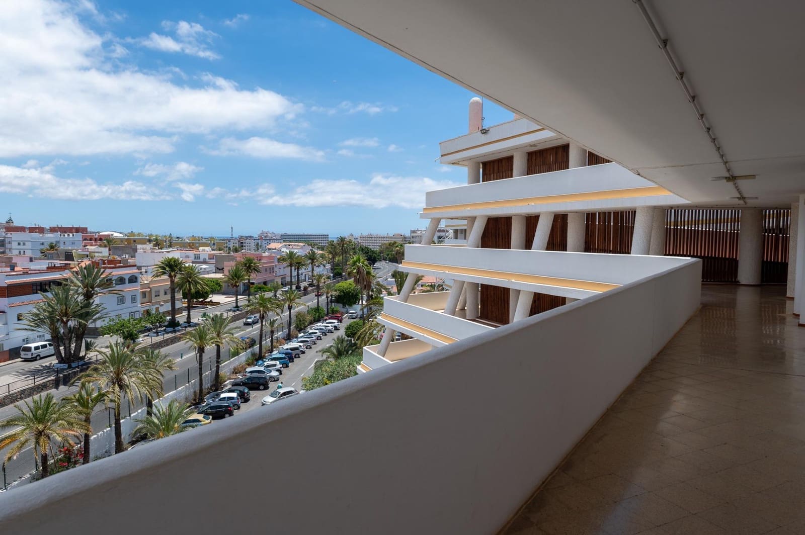 1 bedroom Apartment for sale in Playa del Ingles with pool - € 265,000 (Ref: 9939997)