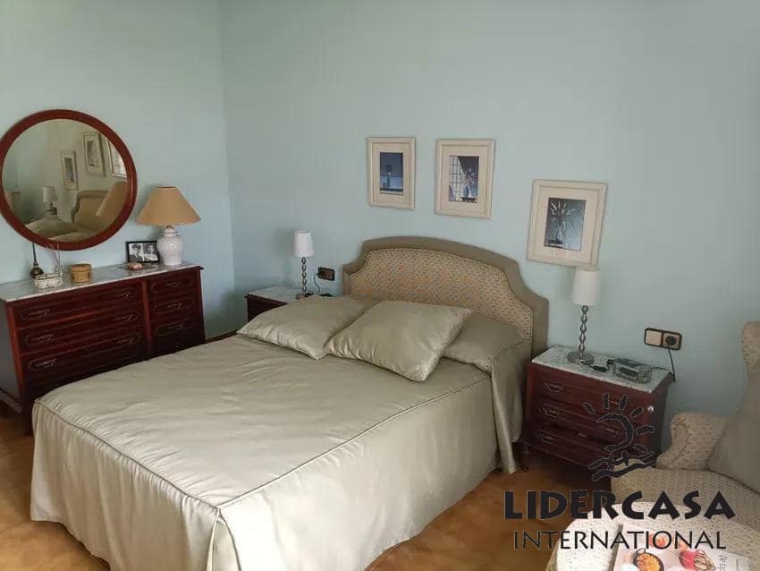 4 sypialnia Willa na sprzedaż w Orihuela z basenem garażem - 799 000 € (Ref: 9450709)