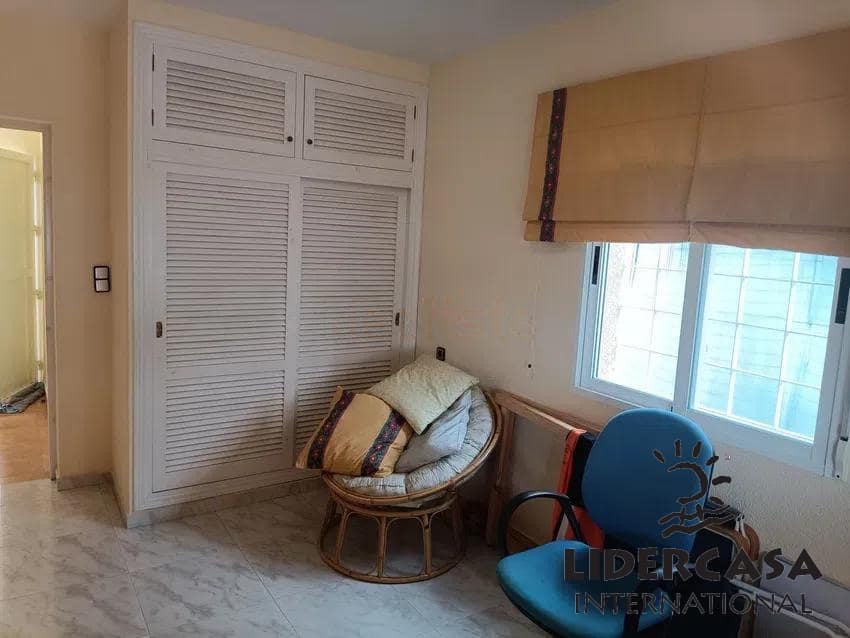 4 sypialnia Willa na sprzedaż w Orihuela z basenem garażem - 799 000 € (Ref: 9450709)