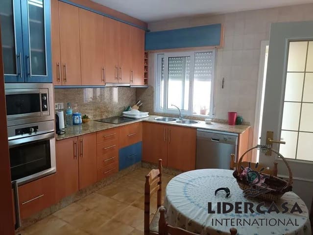 4 sypialnia Willa na sprzedaż w Dehesa de Campoamor, Orihuela z basenem garażem - 799 000 € (Ref: 9450709)