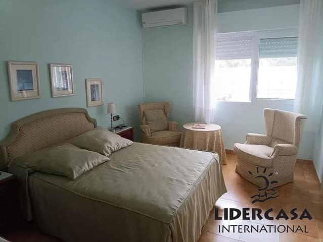 4 sypialnia Willa na sprzedaż w Dehesa de Campoamor, Orihuela z basenem garażem - 799 000 € (Ref: 9450709)