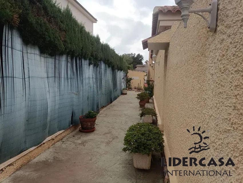 4 sypialnia Willa na sprzedaż w Orihuela z basenem garażem - 799 000 € (Ref: 9450709)