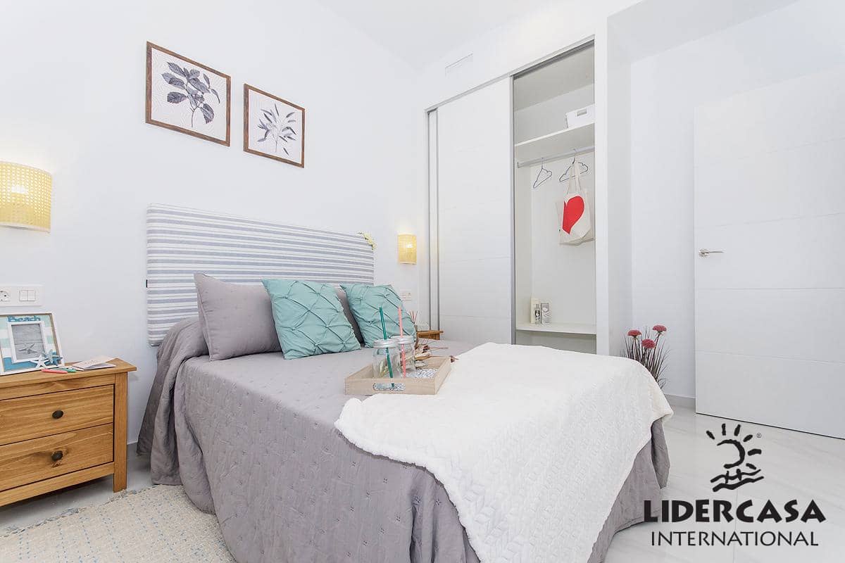 3 bedroom Semi-detached Villa for sale in Polop with pool garage - € 598,000 (Ref: 9450711)