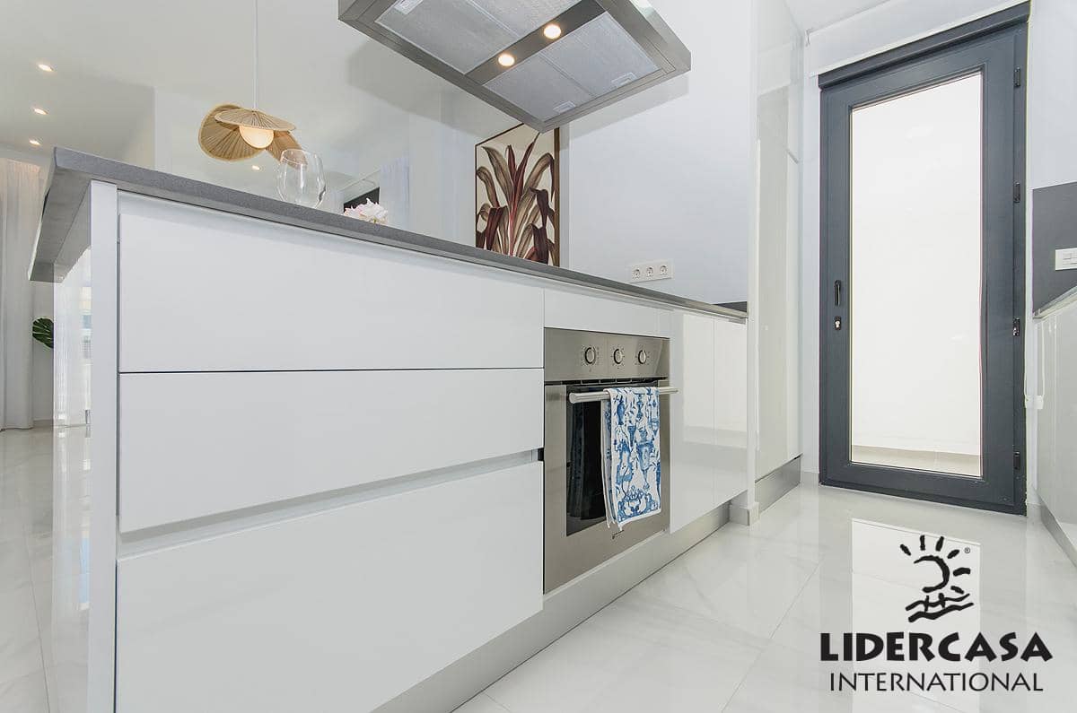 3 bedroom Semi-detached Villa for sale in Polop with pool garage - € 598,000 (Ref: 9450711)