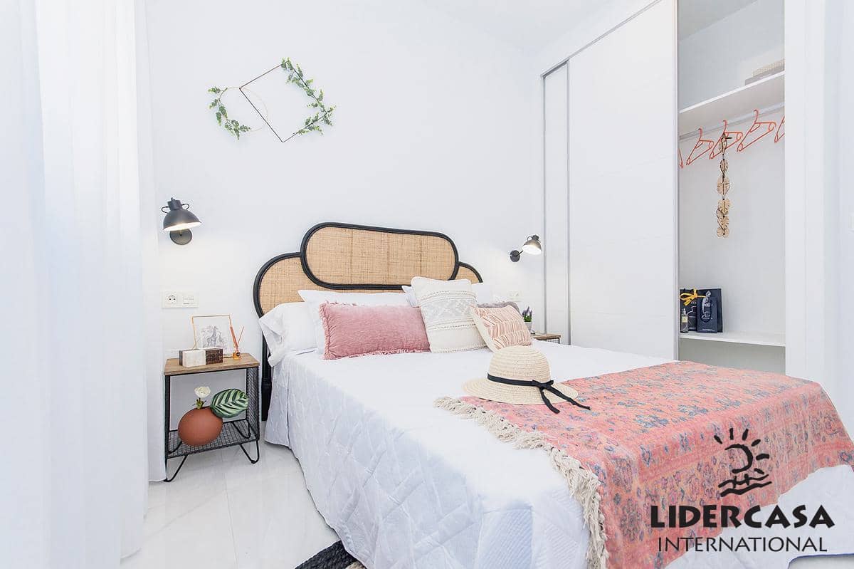 3 bedroom Semi-detached Villa for sale in Polop with pool garage - € 598,000 (Ref: 9450711)