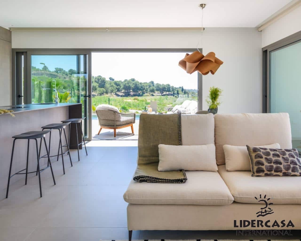 4 soveværelse Villa til salg i Dehesa de Campoamor med swimmingpool garage - € 965.000 (Ref: 9450714)