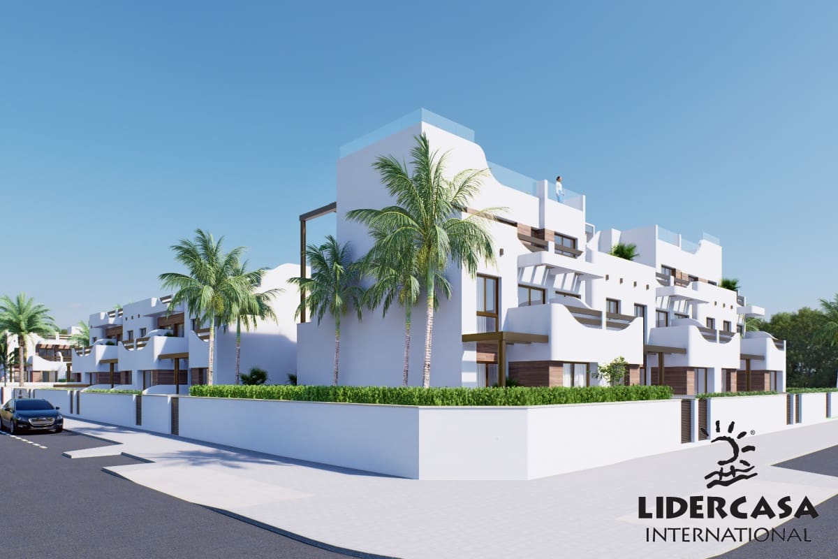 2 makuuhuone Huoneisto myytävänä paikassa Torre de la Horadada mukana uima-altaan 
autotalli - 359 000 € (Ref: 9450716)