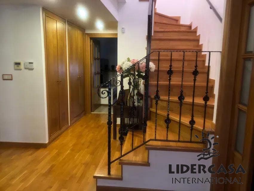 5 soverom Villa til salgs i El Esparragal med svømmebasseng garasje - € 510 000 (Ref: 9450719)