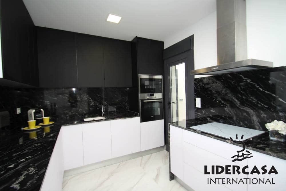 4 Zimmer Villa zu verkaufen in Orihuela mit Pool Garage - 975.000 € (Ref: 9450720)