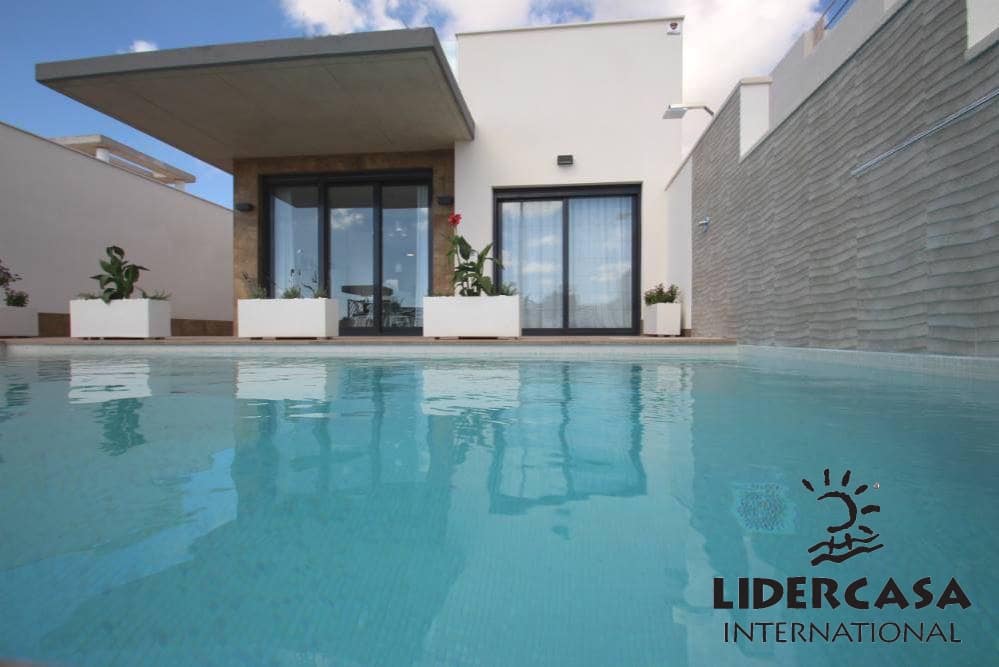 4 Zimmer Villa zu verkaufen in Orihuela mit Pool Garage - 975.000 € (Ref: 9450720)