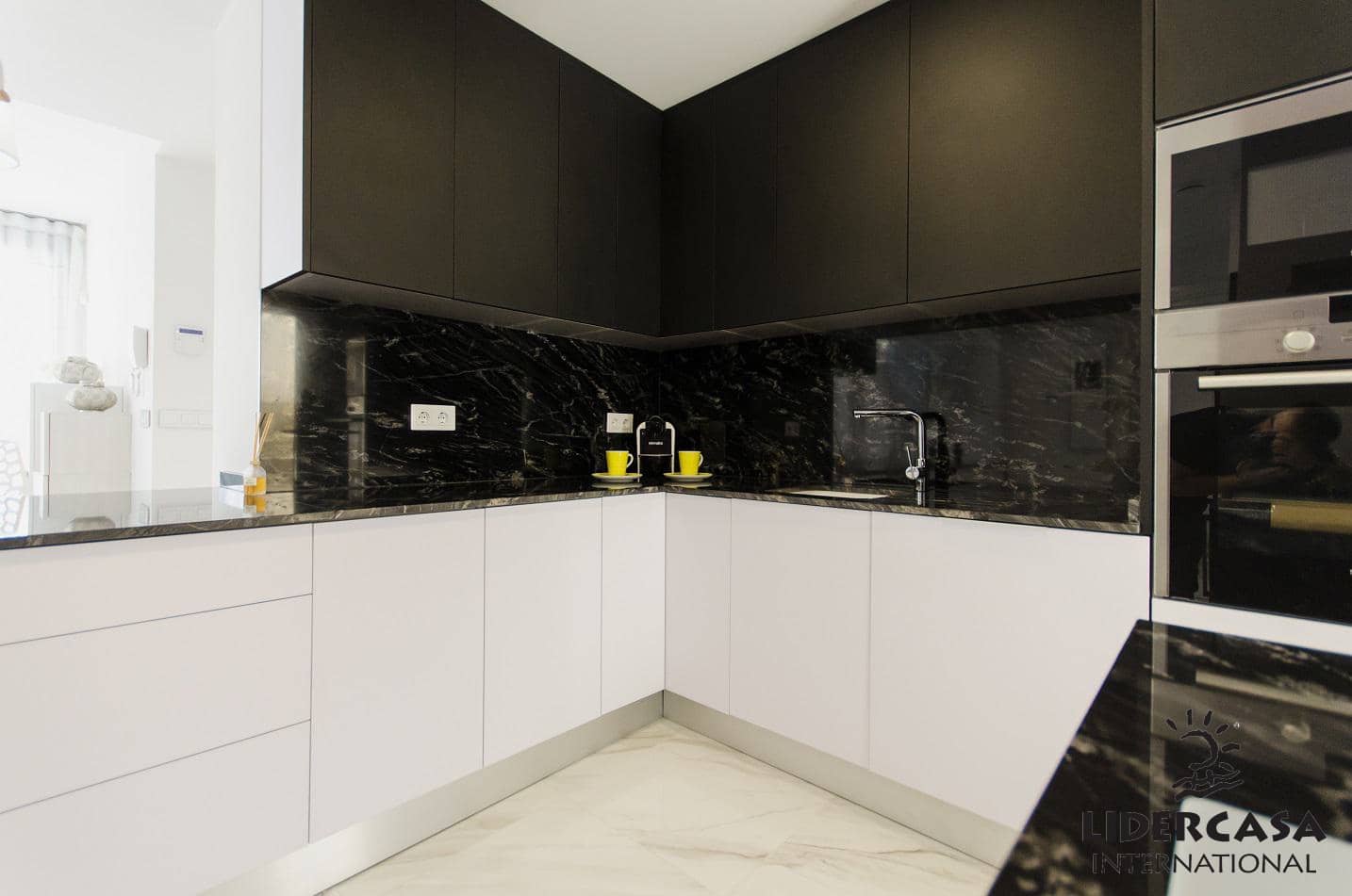 4 Zimmer Villa zu verkaufen in Orihuela mit Pool Garage - 975.000 € (Ref: 9450720)