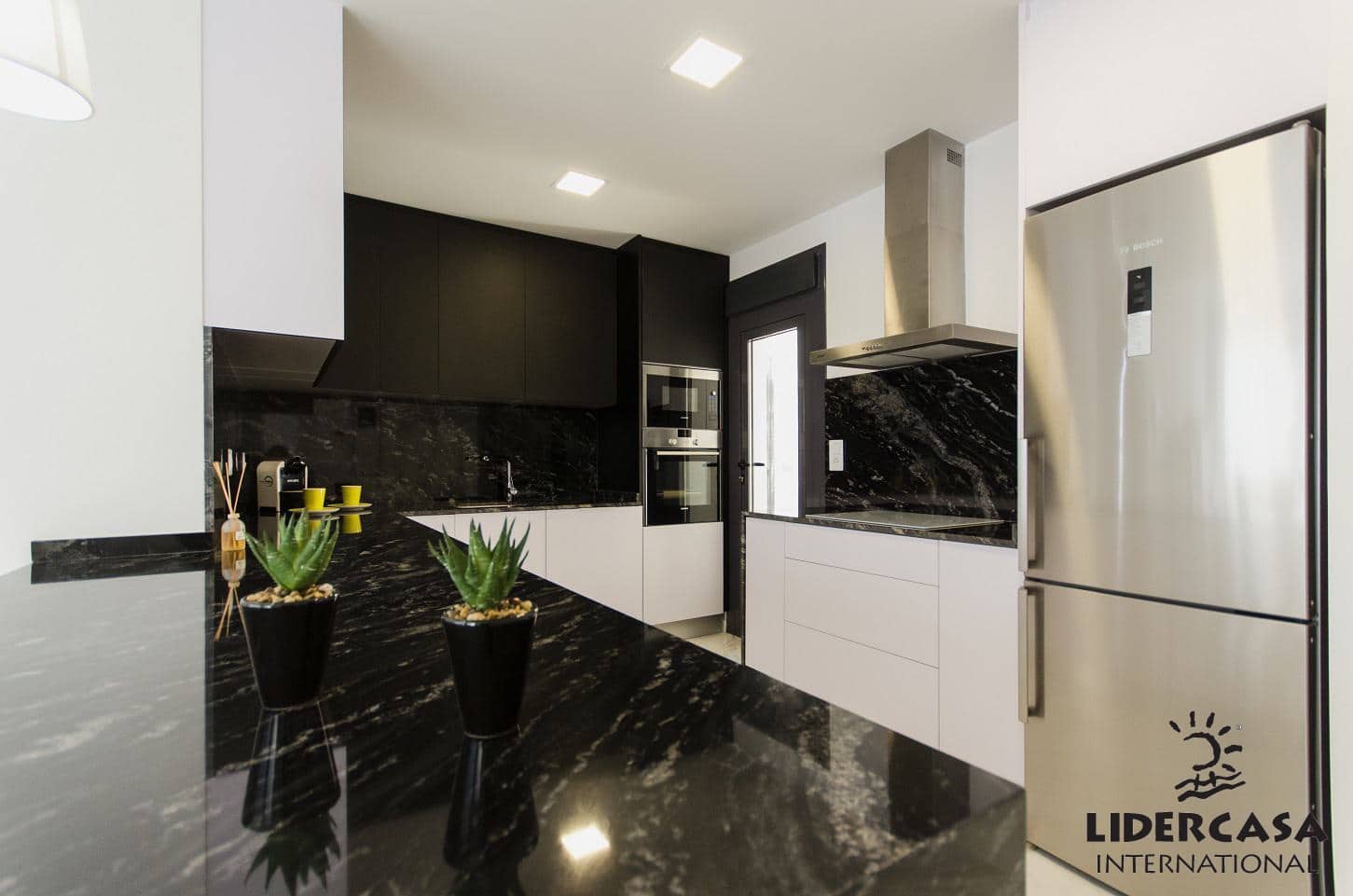 4 Zimmer Villa zu verkaufen in Orihuela mit Pool Garage - 975.000 € (Ref: 9450720)