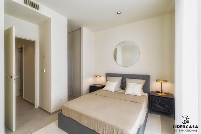 2 soveværelse Semi-Rækkehus til salg i Pilar de la Horadada ciudad, Pilar de la Horadada med swimmingpool garage - € 299.900 (Ref: 9450721)