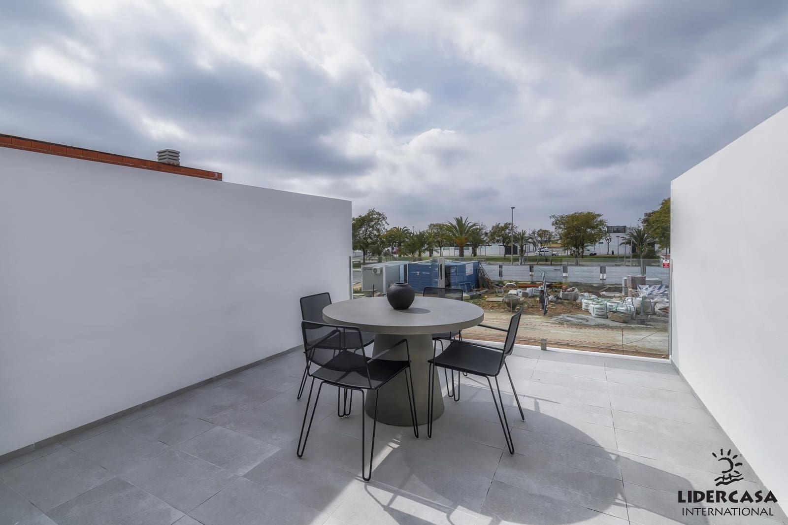 2 soveværelse Semi-Rækkehus til salg i Pilar de la Horadada med swimmingpool garage - € 299.900 (Ref: 9450721)