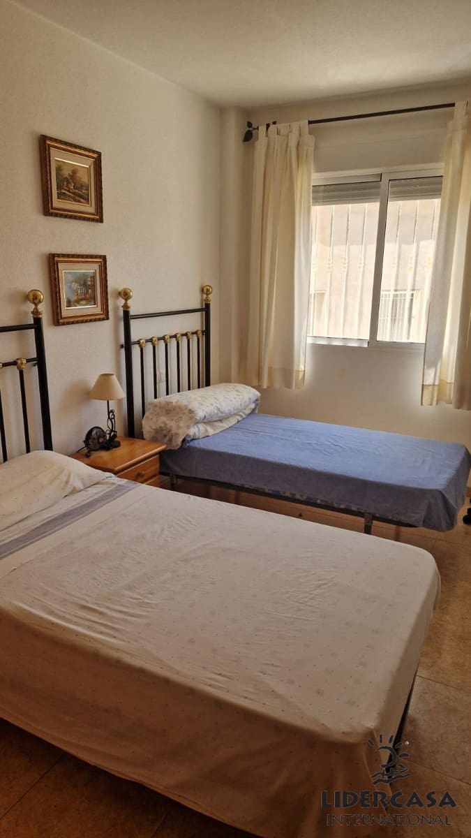 2 soveværelse Lejlighed til salg i San Pedro del Pinatar med garage - € 98.000 (Ref: 9450724)