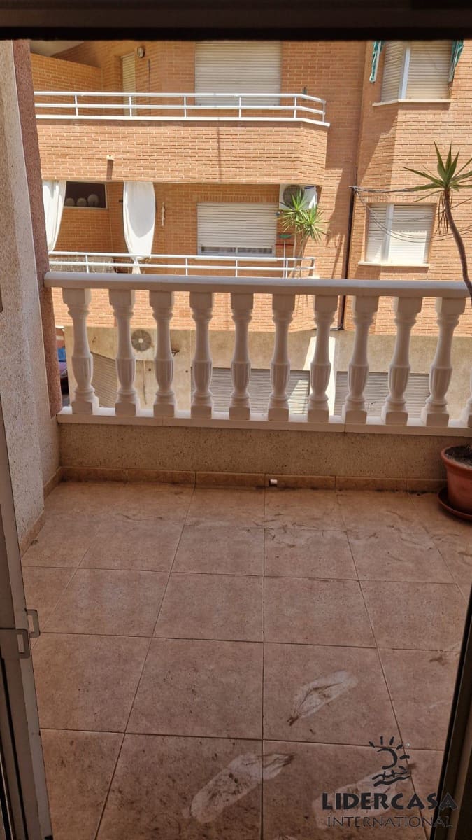 2 soveværelse Lejlighed til salg i San Pedro del Pinatar med garage - € 98.000 (Ref: 9450724)