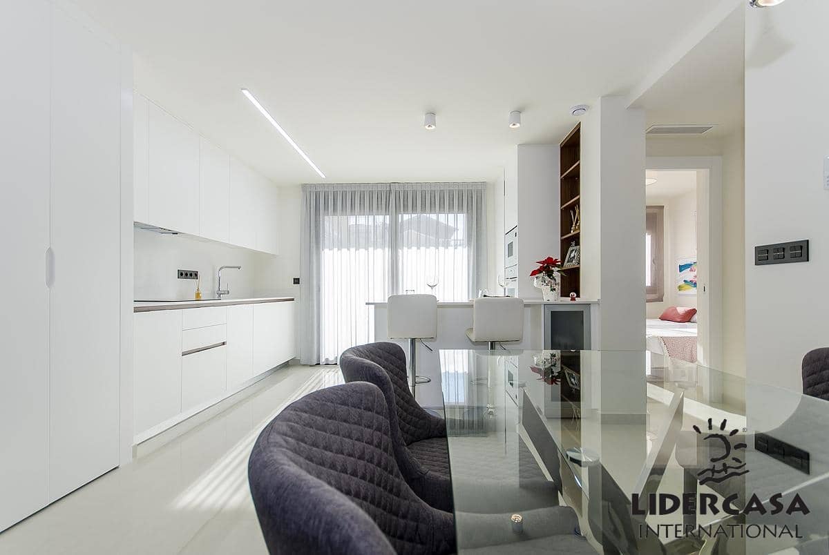 3 soveværelse Lejlighed til salg i Torrevieja med swimmingpool garage - € 305.000 (Ref: 9450726)