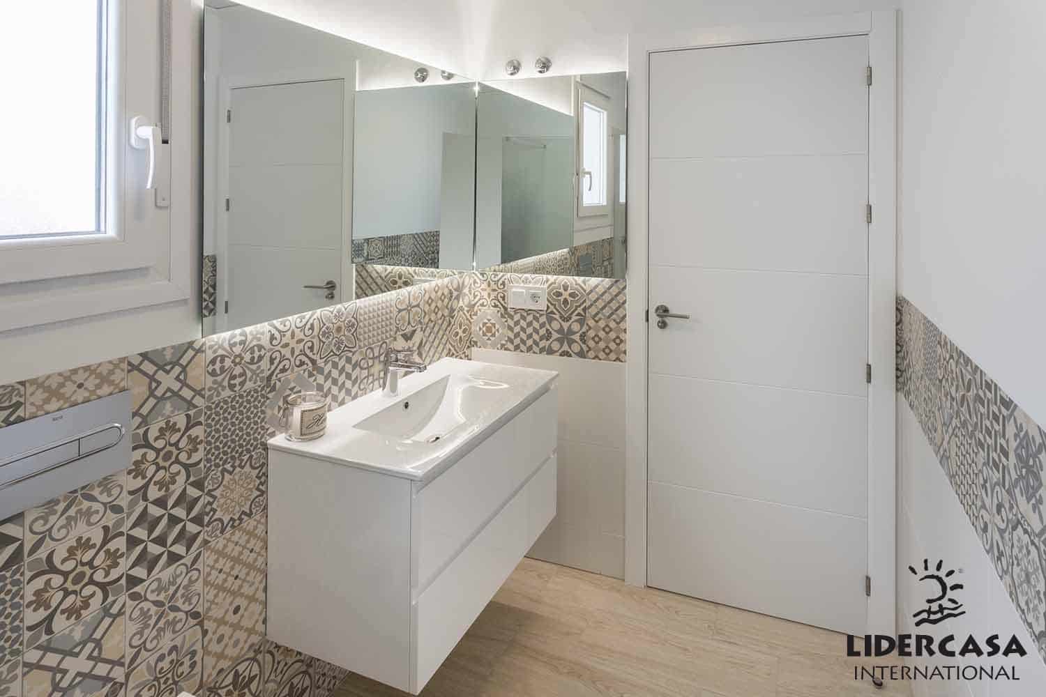 3 soveværelse Semi-Rækkehus til salg i San Pedro del Pinatar med swimmingpool - € 389.000 (Ref: 9450728)