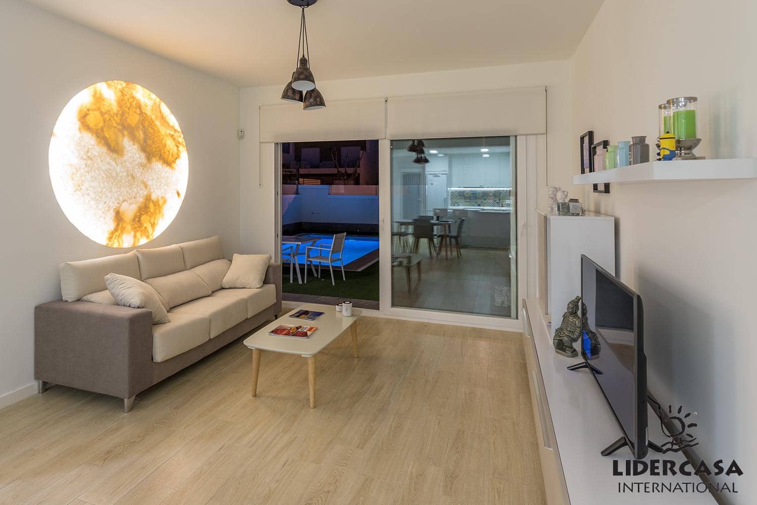 3 soveværelse Semi-Rækkehus til salg i San Pedro del Pinatar med swimmingpool - € 389.000 (Ref: 9450728)