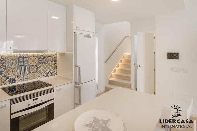 3 soveværelse Semi-Rækkehus til salg i Los Peñascos - El Salero - Los Imbernones, San Pedro del Pinatar med swimmingpool - € 389.000 (Ref: 9450728)