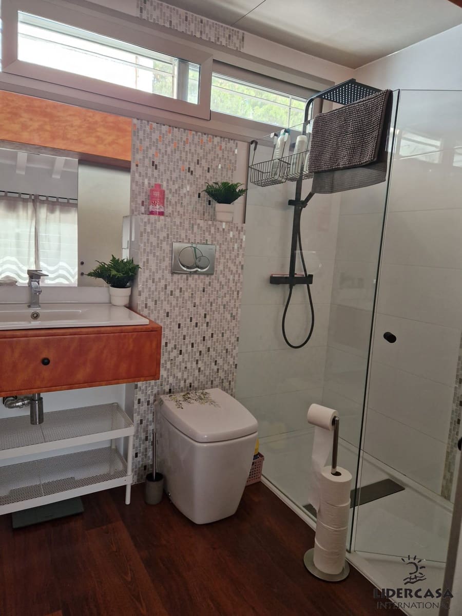 4 sypialnia Dom szeregowy na sprzedaż w Orihuela Costa z basenem garażem - 630 000 € (Ref: 9450730)