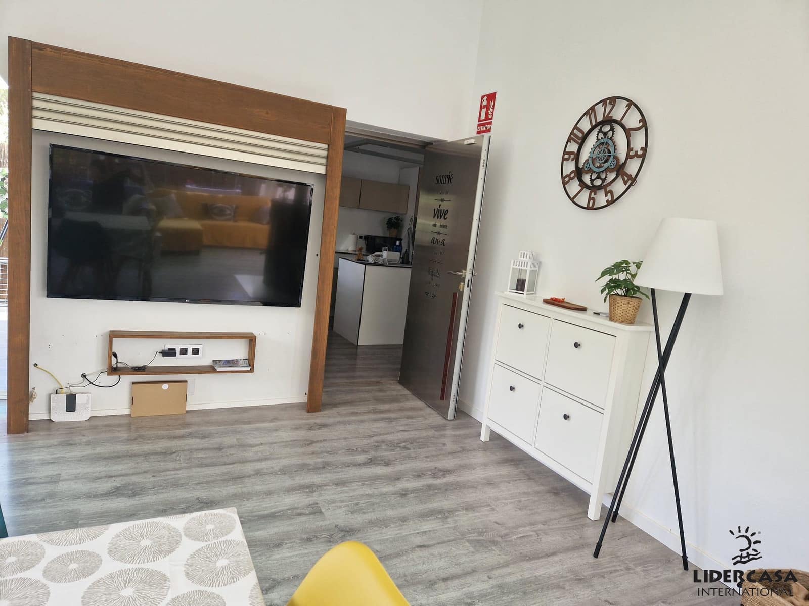 4 sypialnia Dom szeregowy na sprzedaż w Orihuela Costa z basenem garażem - 630 000 € (Ref: 9450730)