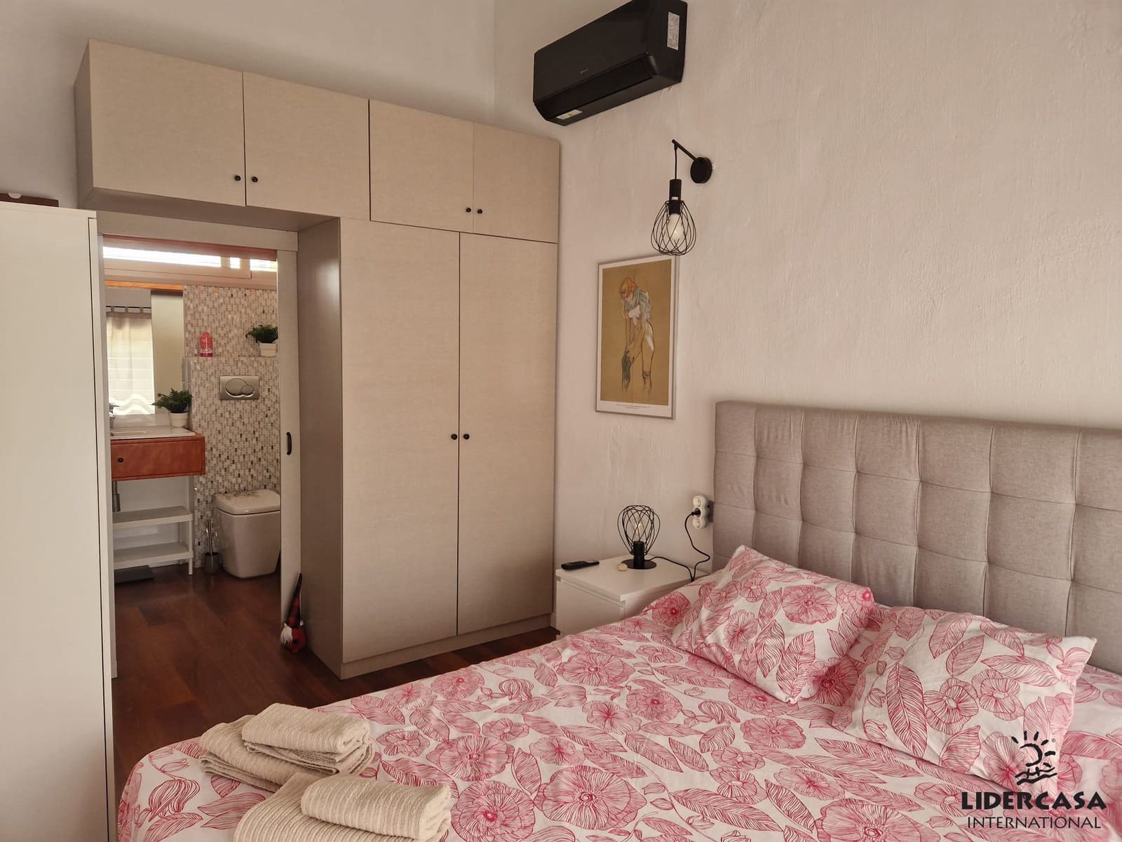 4 sypialnia Dom szeregowy na sprzedaż w Orihuela Costa z basenem garażem - 630 000 € (Ref: 9450730)