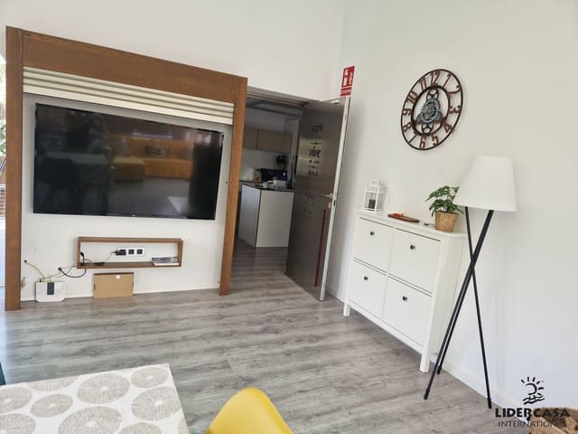 4 sypialnia Dom szeregowy na sprzedaż w Punta Prima, Orihuela z basenem garażem - 630 000 € (Ref: 9450730)