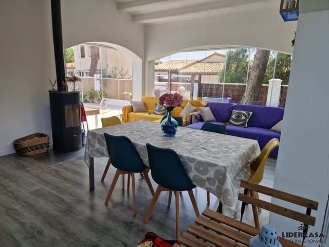 4 sypialnia Dom szeregowy na sprzedaż w Punta Prima, Orihuela z basenem garażem - 630 000 € (Ref: 9450730)