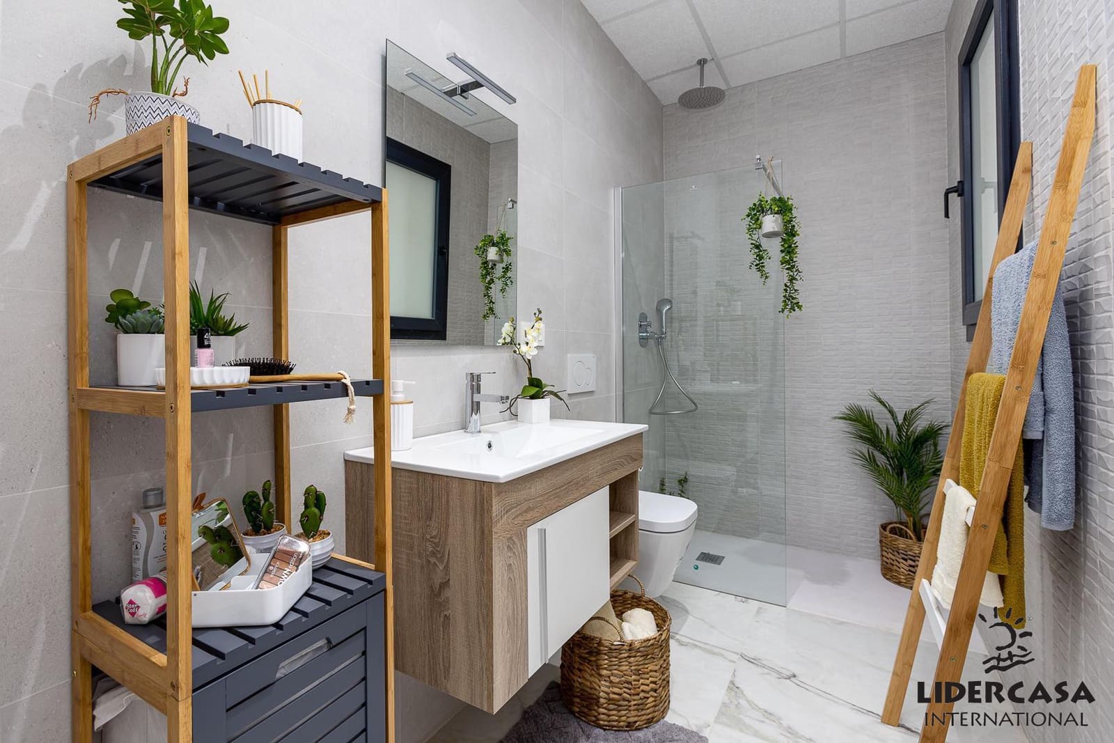 2 soverom Leilighet til salgs i Orihuela med svømmebasseng garasje - € 295 000 (Ref: 9450732)