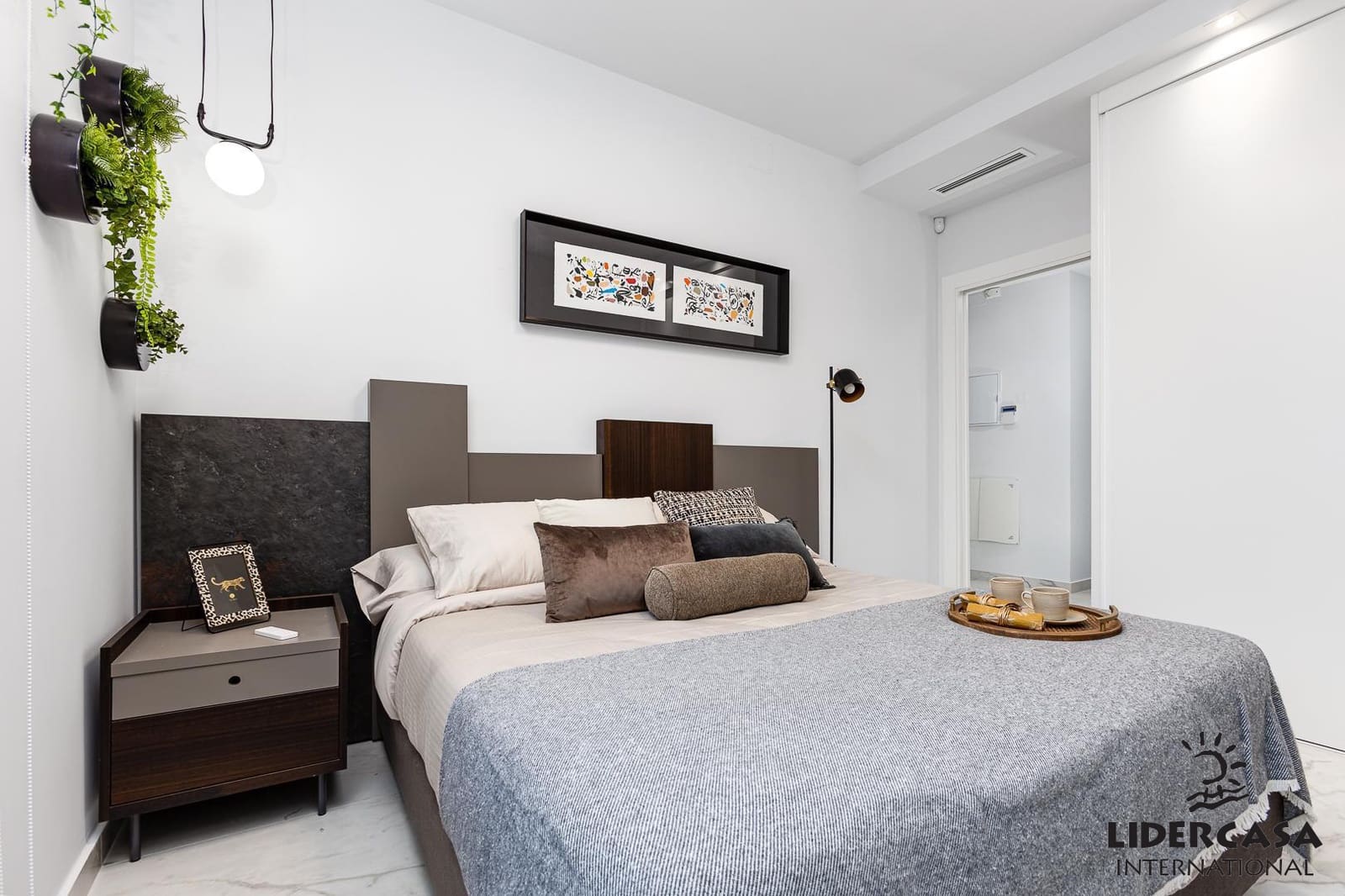 2 soverom Leilighet til salgs i Orihuela med svømmebasseng garasje - € 295 000 (Ref: 9450732)