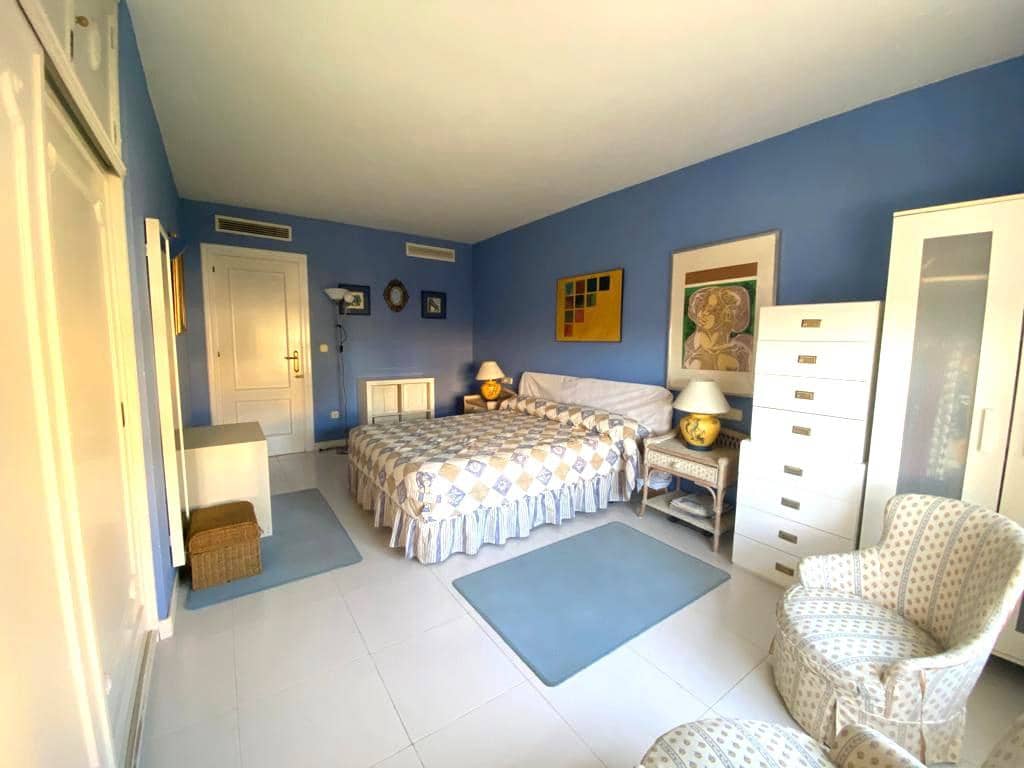 6 Zimmer Villa zu verkaufen in Dehesa de Campoamor mit Pool Garage - 725.000 € (Ref: 9450733)