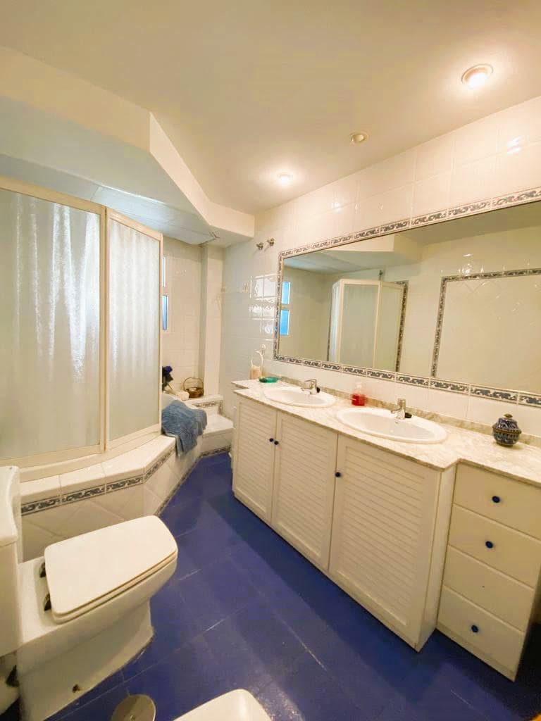 6 Zimmer Villa zu verkaufen in Dehesa de Campoamor mit Pool Garage - 725.000 € (Ref: 9450733)