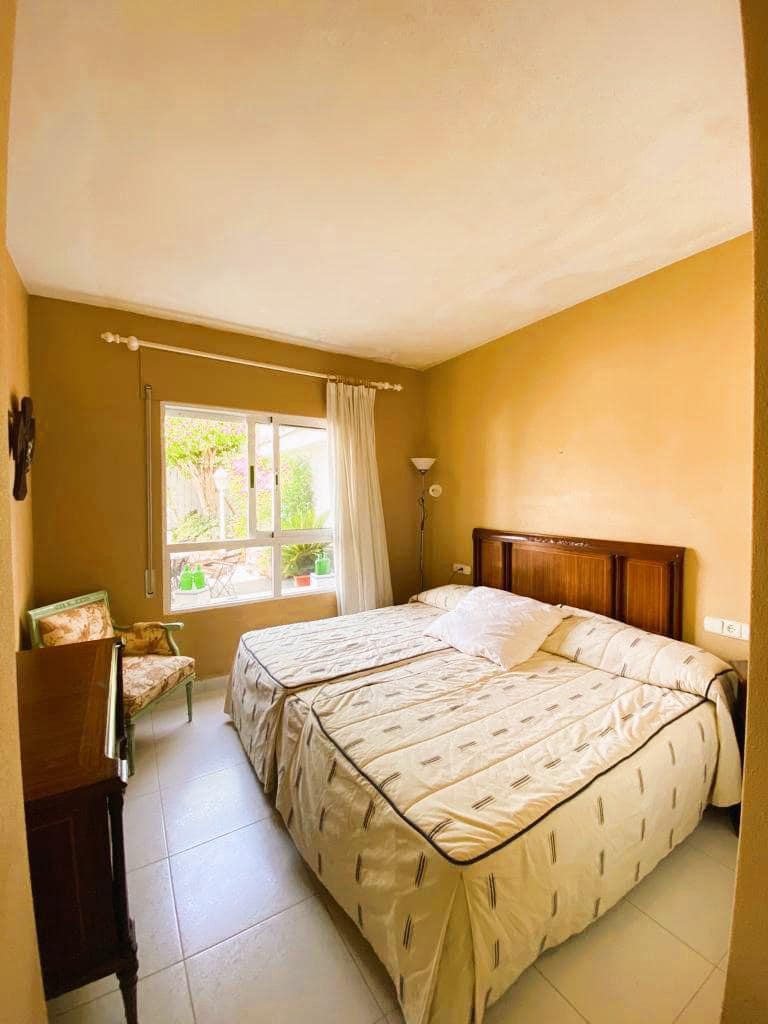 6 Zimmer Villa zu verkaufen in Dehesa de Campoamor mit Pool Garage - 725.000 € (Ref: 9450733)