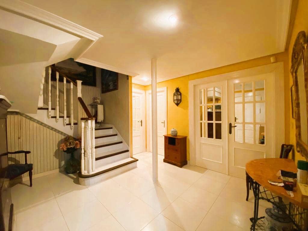 6 Zimmer Villa zu verkaufen in Dehesa de Campoamor mit Pool Garage - 725.000 € (Ref: 9450733)