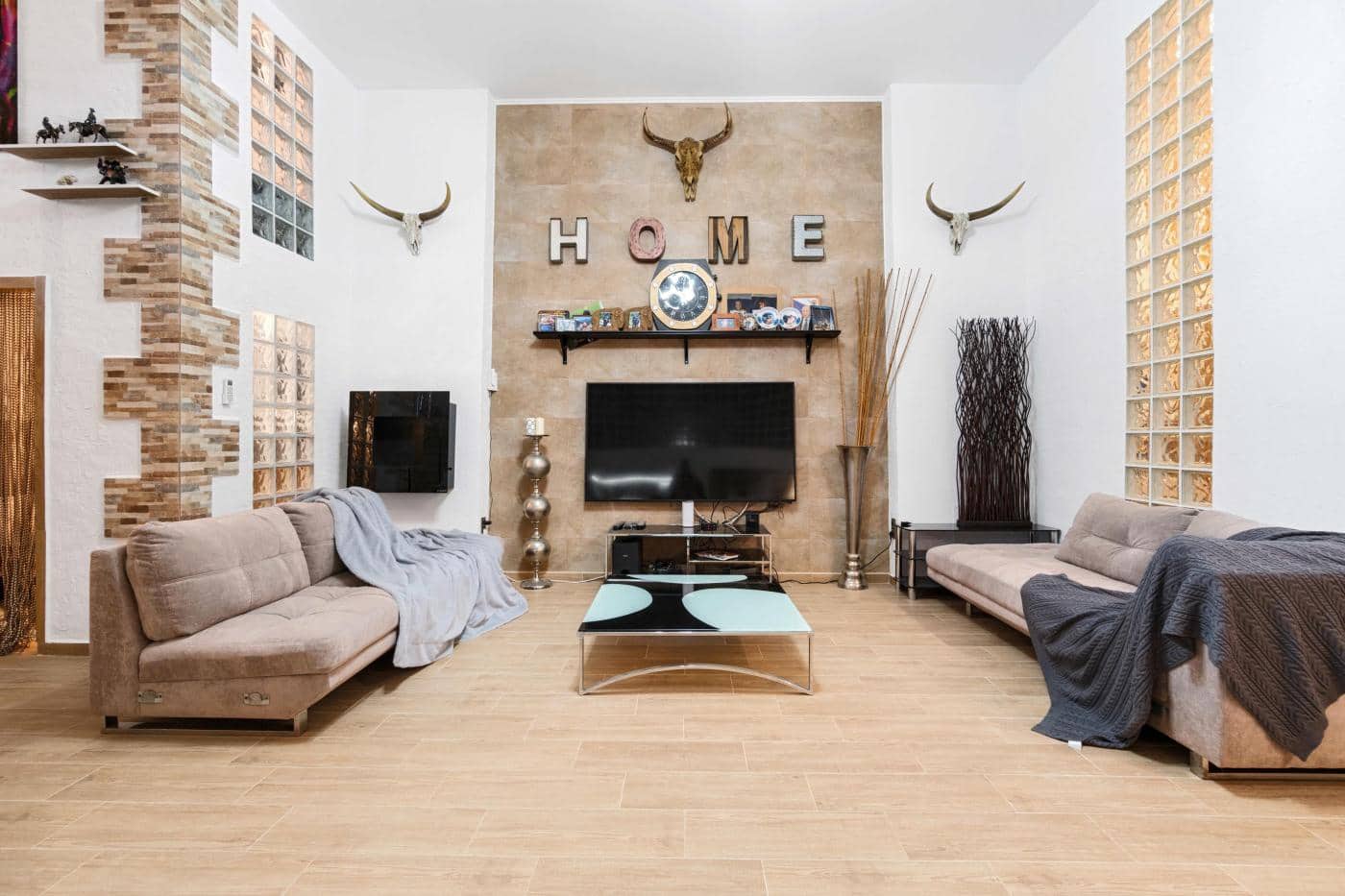 9 Zimmer Villa zu verkaufen in Orihuela mit Pool Garage - 1.900.000 € (Ref: 9450734)