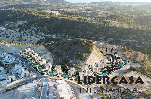 4 camera da letto Villa in vendita in Finestrat con piscina garage - 669.900 € (Rif: 9450736)