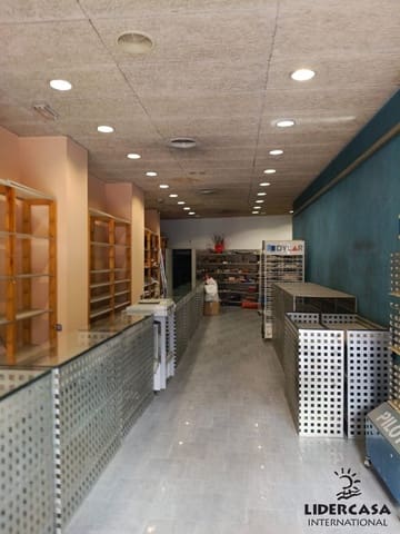 2 soveværelse Erhverv til salg i El Carmen, Murcia by - € 159.950 (Ref: 9450737)