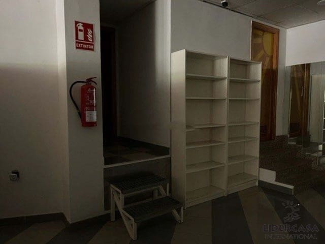 Local Commercial à vendre à La Flota, Murcie ville - 340 000 € (Ref: 9450743)